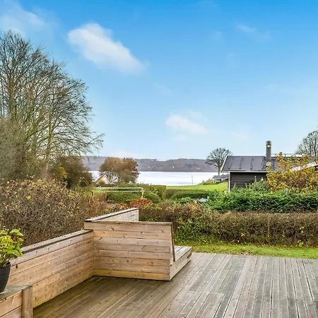 Ferienhaus Beautiful In Brkop With 1 Bedrooms And Wifi