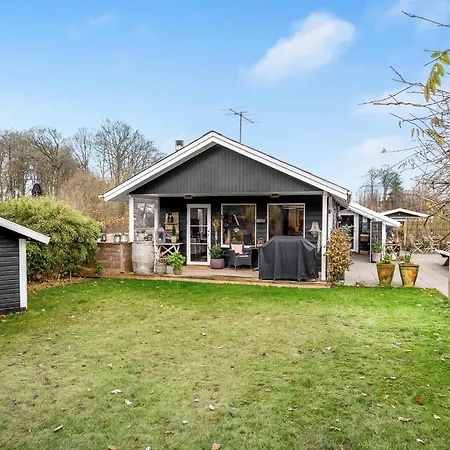 Beautiful In Brkop With 1 Bedrooms And Wifi Ferienhaus